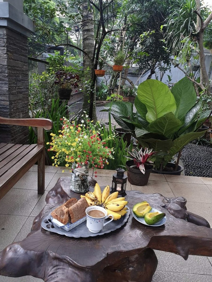 justbob616's tweet image. •maem yuks....
•selamat berbuka puasa sahabat yg sdg menunaikan ibadah puasa sunnah😘❤
#pisangsusu feat #rotigandum #alpukatmentega 😋