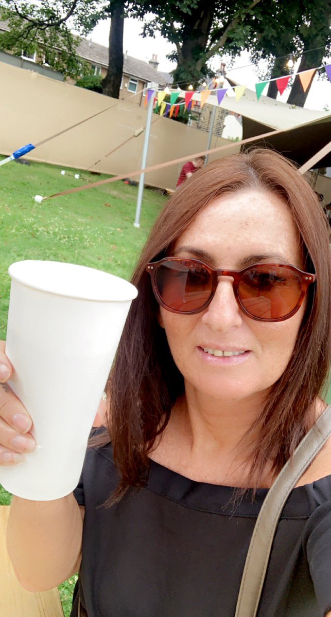 LouiseWeight's tweet photo. Tramlines it’s been a pleasure… #sheffield #tramlines #twatinahat #music #dancing #Comedy #3daysoffun #drinking @tramlines https://t.co/HEEAvYv96W