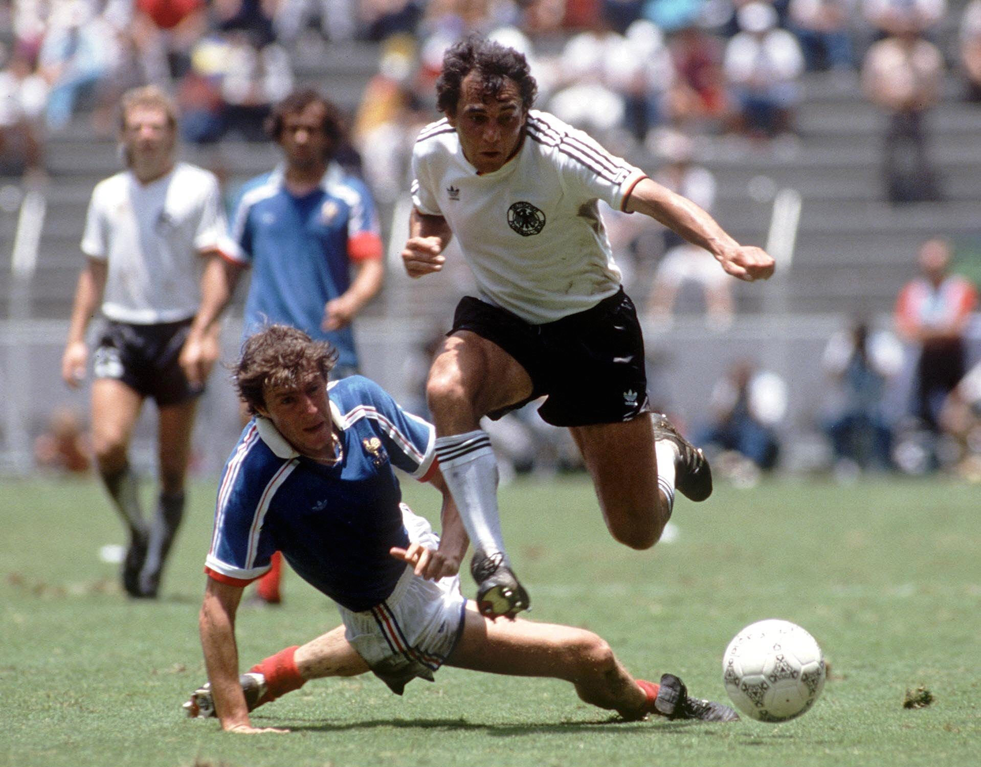 6 8 - Happy Birthday, Felix Magath       