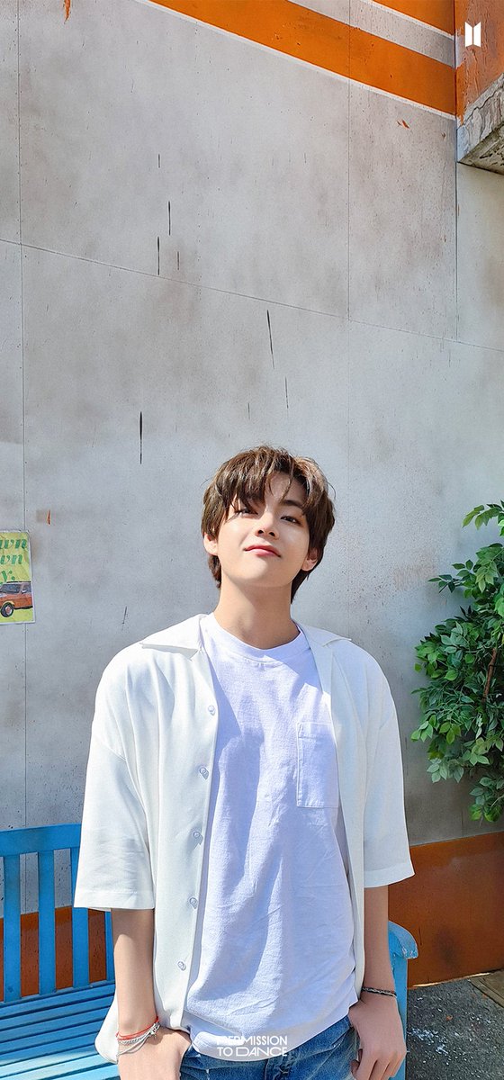 sceneryfortae's tweet photo. Cutie 💕 https://t.co/KFyS5HNPUa