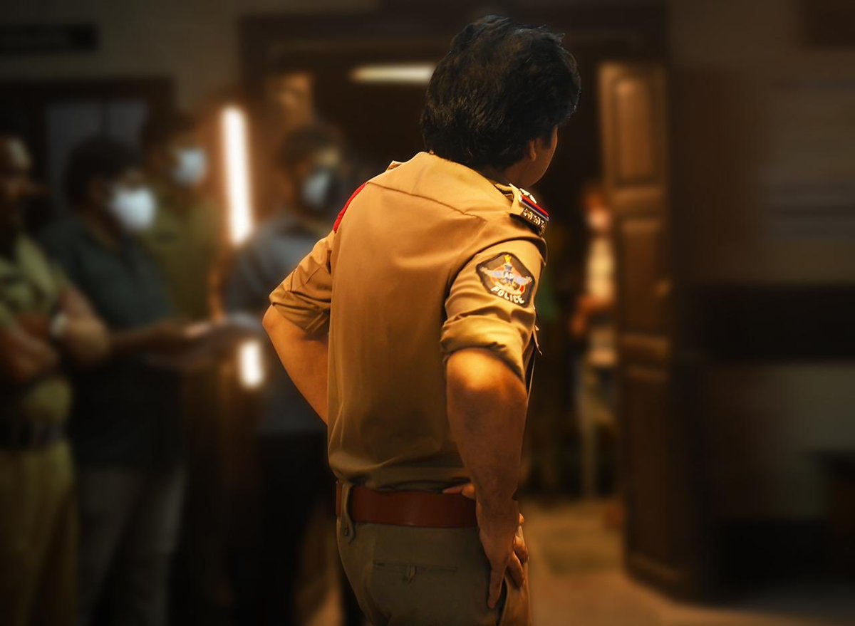 Trend PSPK (@trendpspk) on Twitter photo #BheemlaNayak is back on duty 🔥🤩
<a href="/SitharaEnts/">Sithara Entertainments</a> #ProductionNo12 shoot resumes today with all the safety precautions!
#PSPKRanaMovie #BheemlaNayak is back on duty 🔥🤩
<a href="/SitharaEnts/">Sithara Entertainments</a> #ProductionNo12 shoot resumes today with all the safety precautions!
#PSPKRanaMovie