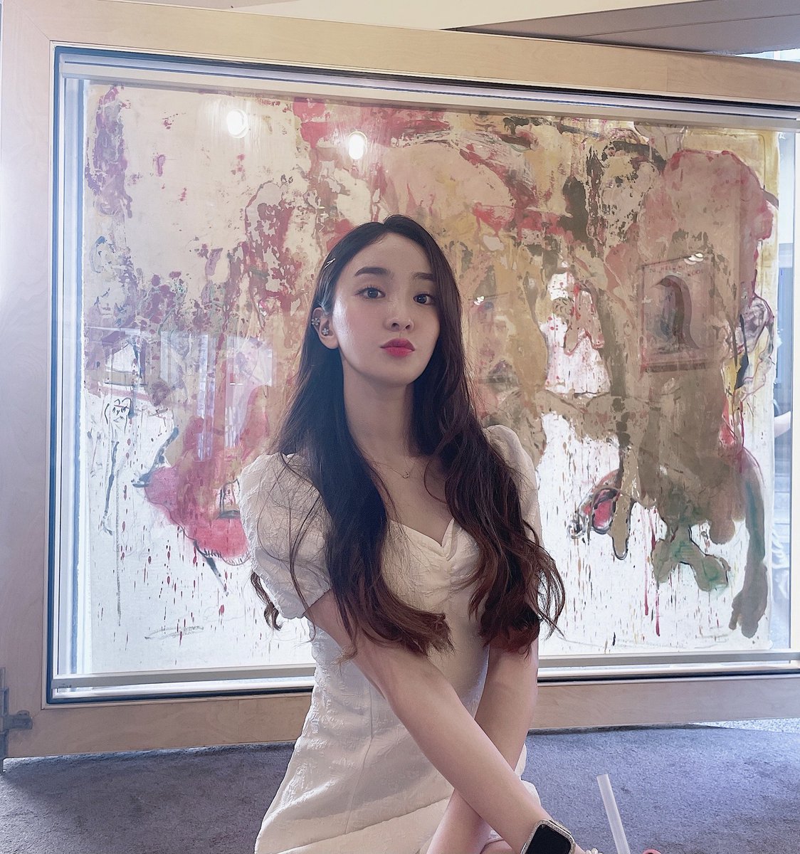 kimxnahyunx's tweet photo. 어플로 찍은 건 안올리려구 했는데 소듕한 팬분(들)의ㅋㅋㅋㅋㅋㅋㅋㅋㅋㅋ 요청으로 고화질 갑니다잉❤️🤭 https://t.co/sIj7jwTryo