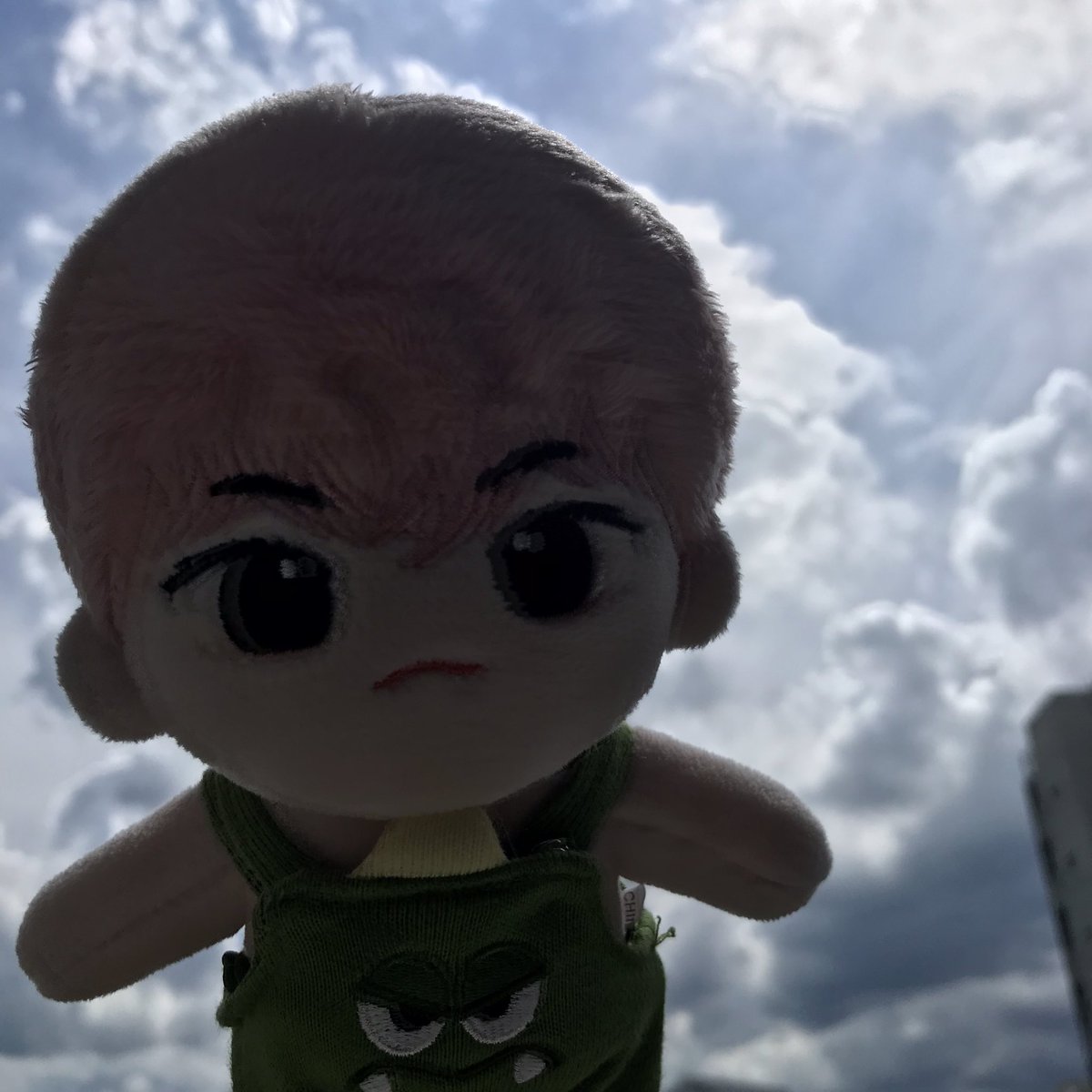 ☁️☀️☁️☀️
#핑크말랑군