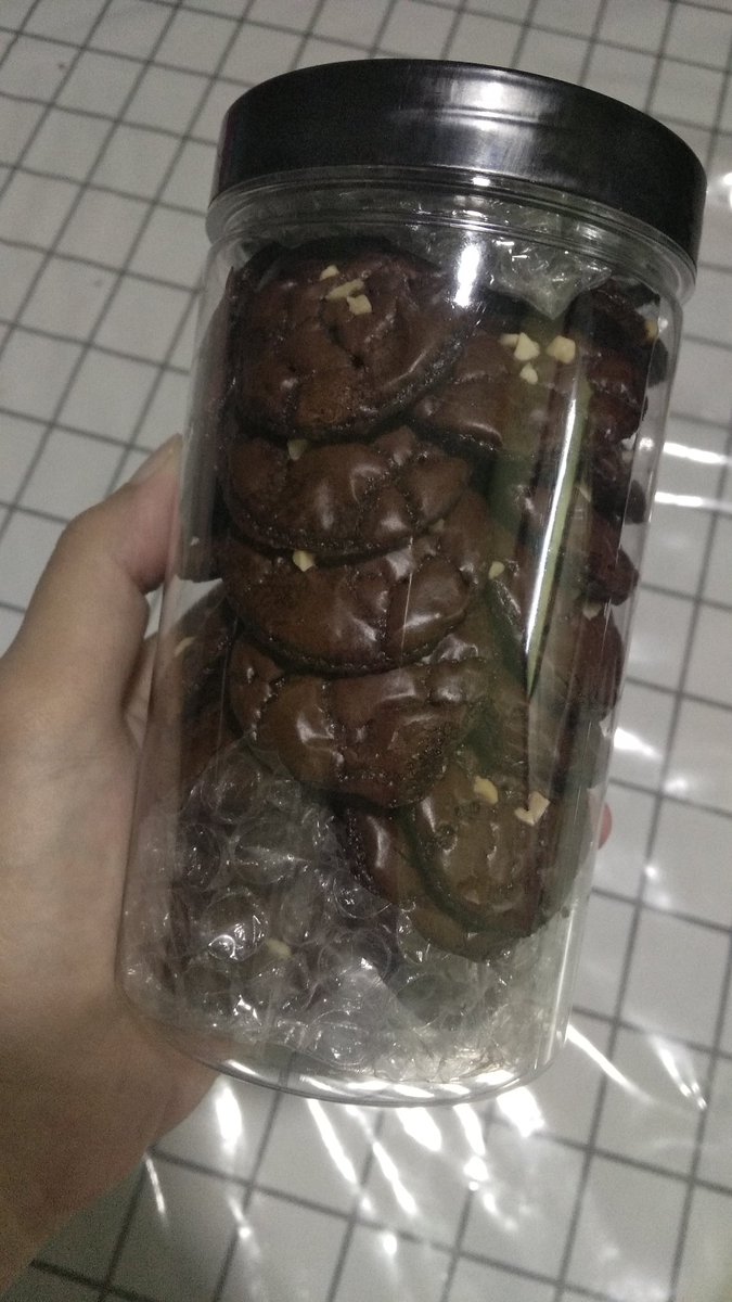 Nik_Amerisha's tweet photo. @EyraHazali21 Hi, I jual dessert area Melaka Tengah. Thank you 🤗 https://t.co/NxenOHGUbd