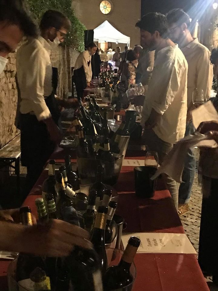 GoWine5's tweet image. Scatti dalla Serata in...bianco di sabato 24, nel sito del Castello di Magliano Alfieri. Un grazie a tutto il pubblico intervenuto, alle cantine che hanno condiviso l'evento. Un grazie speciale all'Associazione Amici del Castello di Magliano Alfieri per la collaborazione!