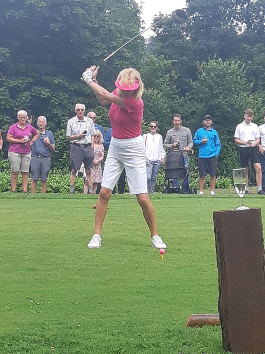 lintott_dean's tweet photo. Some photos of the drive in @puttenhamgolfcl 
They all hit fantastic shots, my advice helped 👌
#experise #KNOWLEDGE #advice https://t.co/jkqEDozUCy