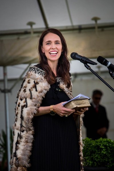the_female_lead's tweet image. Happy Birthday to @jacindaardern! The first prime minister to have dealt with a major terrorist attack,  deadly volcanic eruption &amp;amp; pandemic all in her first term. All while holding a baby. She is praised for her leadership style,  showing you can be both empathetic and strong ✊