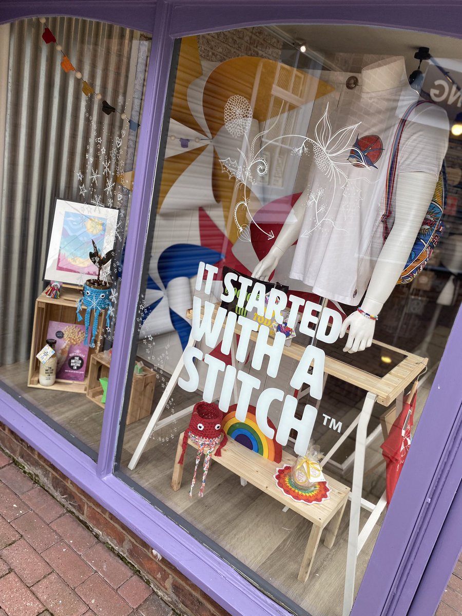 DandyIntrovert's tweet image. One of my T-shirts &amp;amp; project bags featuring in the latest window displays at @ISWAS15 Grimsby. Inside you’ll find more designs &amp;amp; bags along with polymer clay crochet hooks and stitch markers. I’ve even added some funky needle minders! #crochet #grimsby #SmallBiz