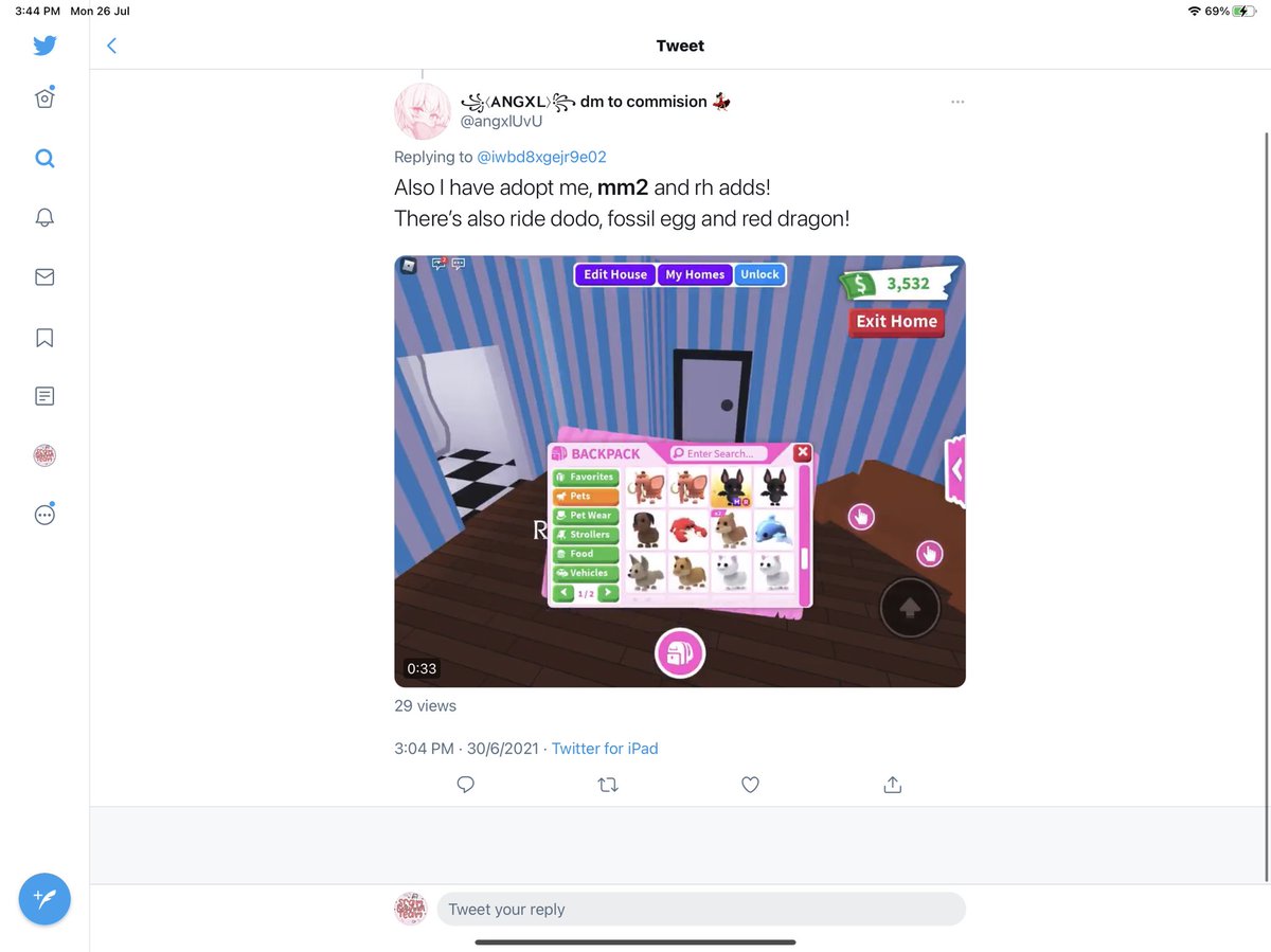 ReturnScam's tweet photo. @angxlUvU @iiAlyxia_ @ROSHAN32024466 @Fviiry_Mxtt @IcyMidnighxt_YT And you said the old owner was “lolnotpotato” the same as when @lolnotpotato said they have a new owner?
You also deleted the post where you showed your mm2 knives, and I saw you had a chroma slasher the one Roshan got scammed of
And technically you did play mm2 before https://t.co/NPTUB6RzId