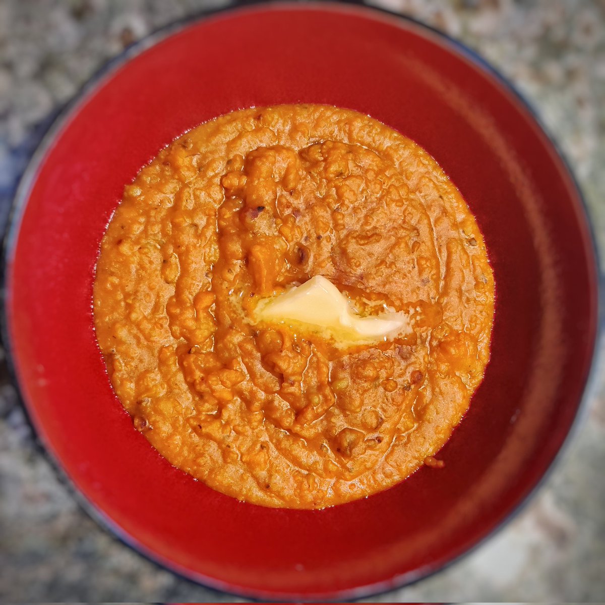 sed's tweet image. Tomato-split-pea soup. Seen in the pressure cooker. #splitpeasoup #splitpeas #tomatosoup #onion #garlic #basil #oregano #potato #soup #pressurecooker #pressurecooking