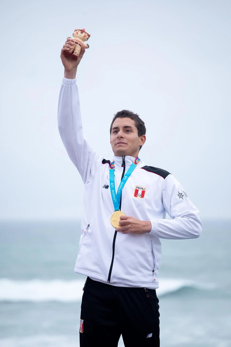 Por Daniella, Sofía, Miguel y todo el Perú: ¡¡LUCCA MESINAS CLASIFICA A 4TOS DE FINAL EN SURF!! ¡Único peruano en competencia y nuestra esperanza a conseguir medalla! 🇵🇪🏄‍♂️

#Tokyo2020
#JuegosOlímpicos