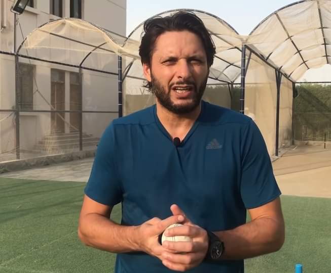RONBupdates's tweet photo. Breaking: Former Pakistani Cricketer Shahid Afridi will play in Everest Premeir League T-20 cricket from Kathmandu Kings XI as announced today. Afridi is known for his dangerous batting and one of the fastest century in One day cricket. https://t.co/jc9EbhfAaA