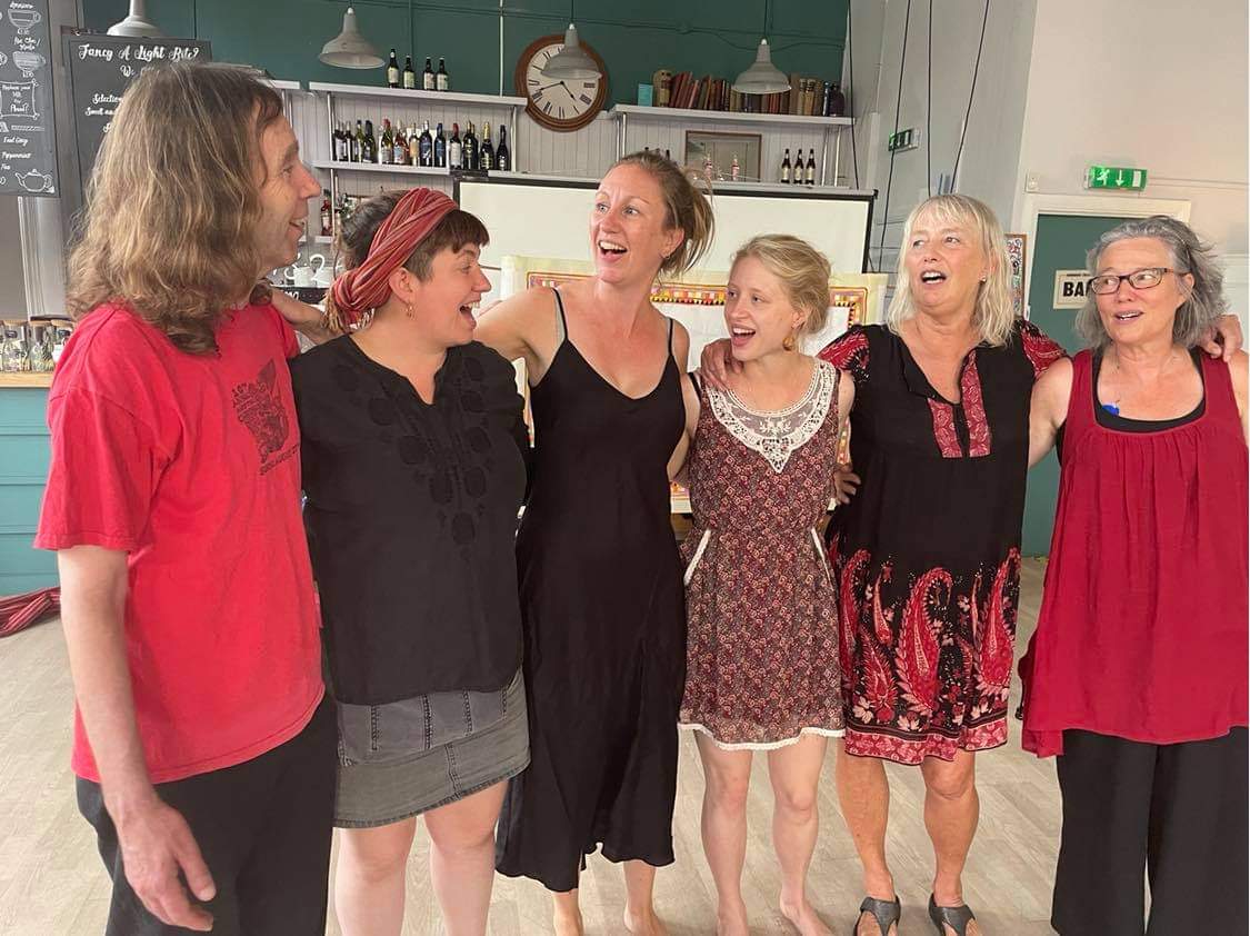 Tonight is show night! 
#Georgian #songs and #stories coming to #Clapham
omnibus-clapham.org/engine-room-ju…
#londontheatre