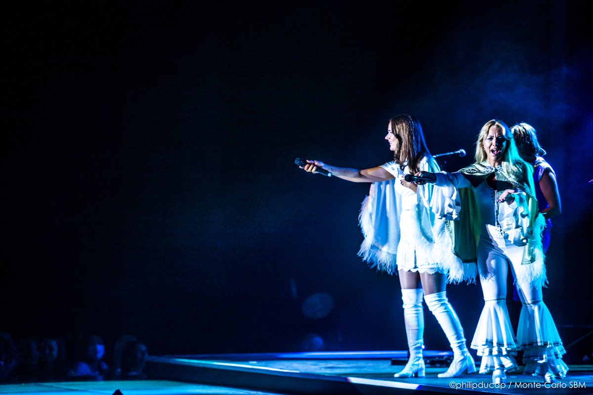 MonteCarloLive's tweet photo. #MCSSF
Mamma Mia ! 
Cette année, le concert donné à l’occasion de la soirée @FightAIDSMonaco mettait à l'honneur The Show - a tribute to ABBA ! 
Retour en images…
© @philipducap / @MonteCarloSBM https://t.co/nRI2tO9j46