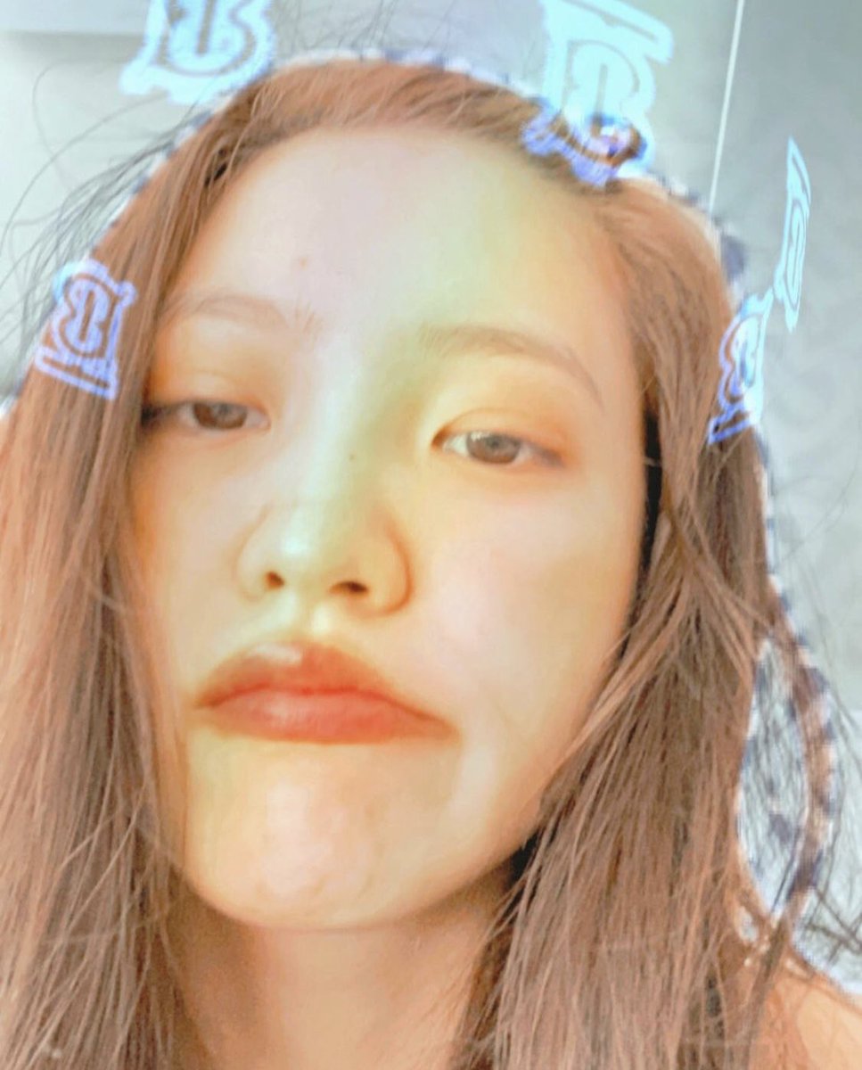 yeri pics 𐙚 (@cuteyeripics) on Twitter photo 