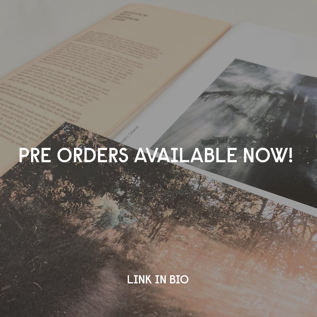 LeftABit_'s tweet image. Pre Orders are now available for Issue 1! Link in bio 👍 #ourcollectivebreath #zine #photography #photozine