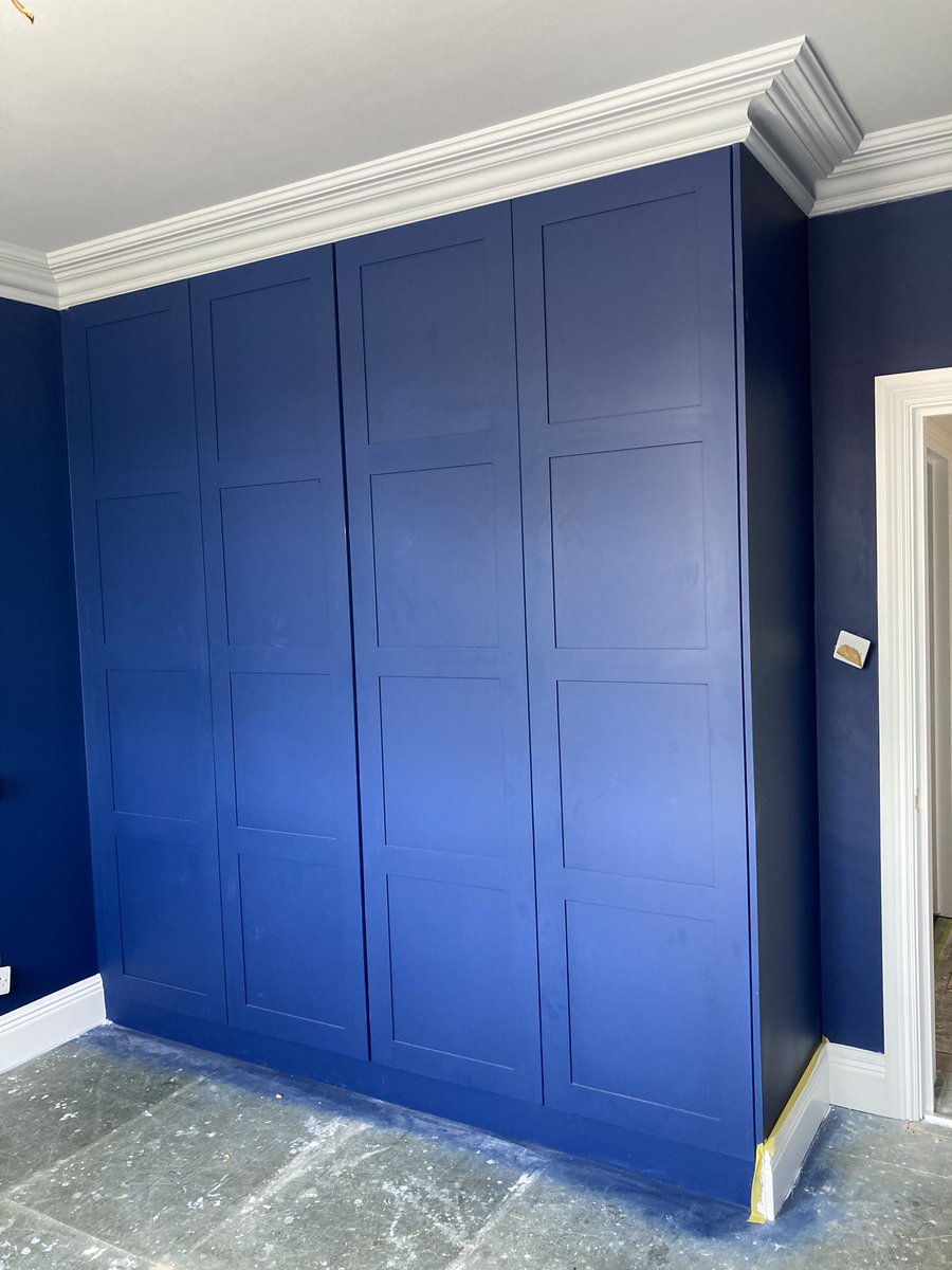 bespokepropert1's tweet photo. Blue shaker wardrobes with oak internals. #wardrobes #worthing #sussexwardrobes #carpenter https://t.co/bTfpxlhqHj
