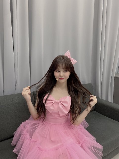 euarchived's tweet image. fancafe update 💗🎀

#에버글로우 #EVERGLOW #이유 #EU