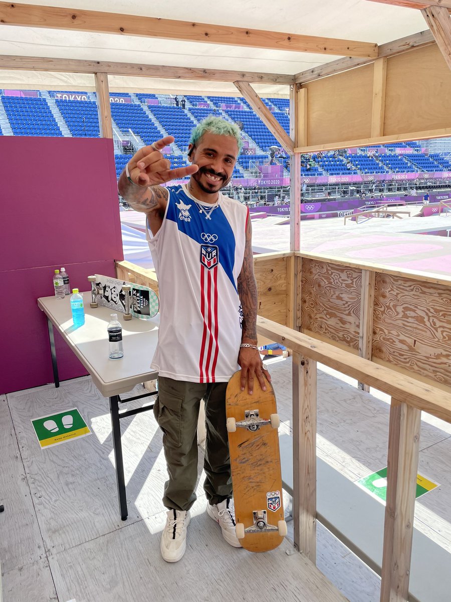 Mannyslaysall's tweet photo. Nothing makes me happier then representing my people 🇵🇷🌴.
....
Nada me hace tan contento como rePResentar a mi gente 🇵🇷🌴. https://t.co/PDBgGXeMph