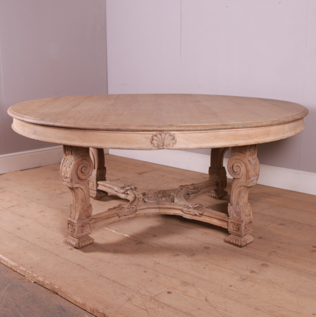 ArcadiaAntiques's tweet photo. Exceptional large 19th Century French bleached and carved oak dining / centre table.
Price: £4,500
https://t.co/tBPPdG4cZs
#largecentretable #frenchdiningtables #carvedoakdiningtables https://t.co/kazwZZfEMG