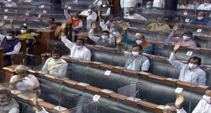 loksabhatv's tweet photo. Factoring Regulation (Amend) Bill, 2020 taken up for voting in #LokSabha 
#MonsoonSession2021 #LSLive @nsitharaman https://t.co/foUh92Yo9o