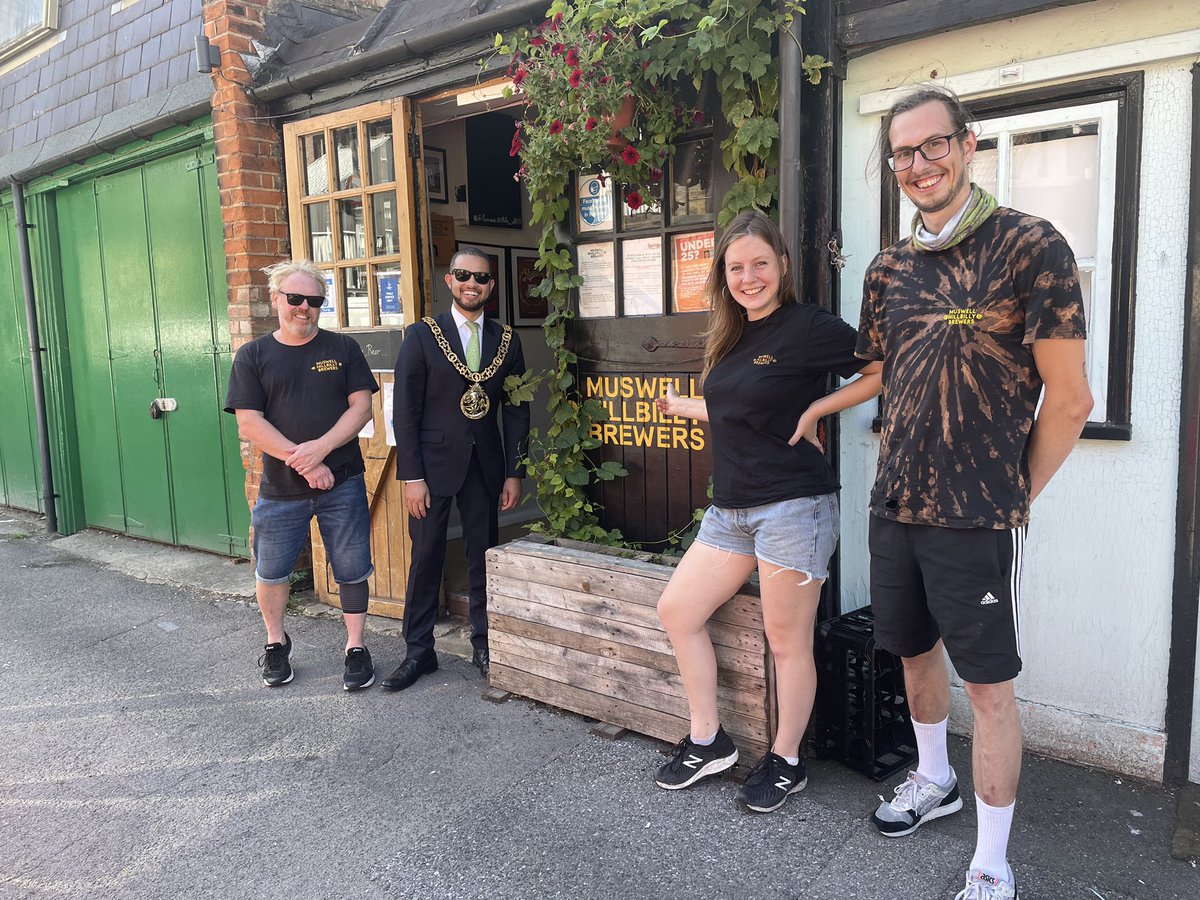 AJogee's tweet photo. @haringeycouncil @toffsfish @BonaFideStudio Our 4th stop was @MusHillBrewers - https://t.co/6PQU3QdayM - enjoyed meeting the team and hearing about the brewing process stage by stage! I do think Hornsey needs its own lager! #shoplivelocal #summertrail21 https://t.co/uM0V0UD2Zt