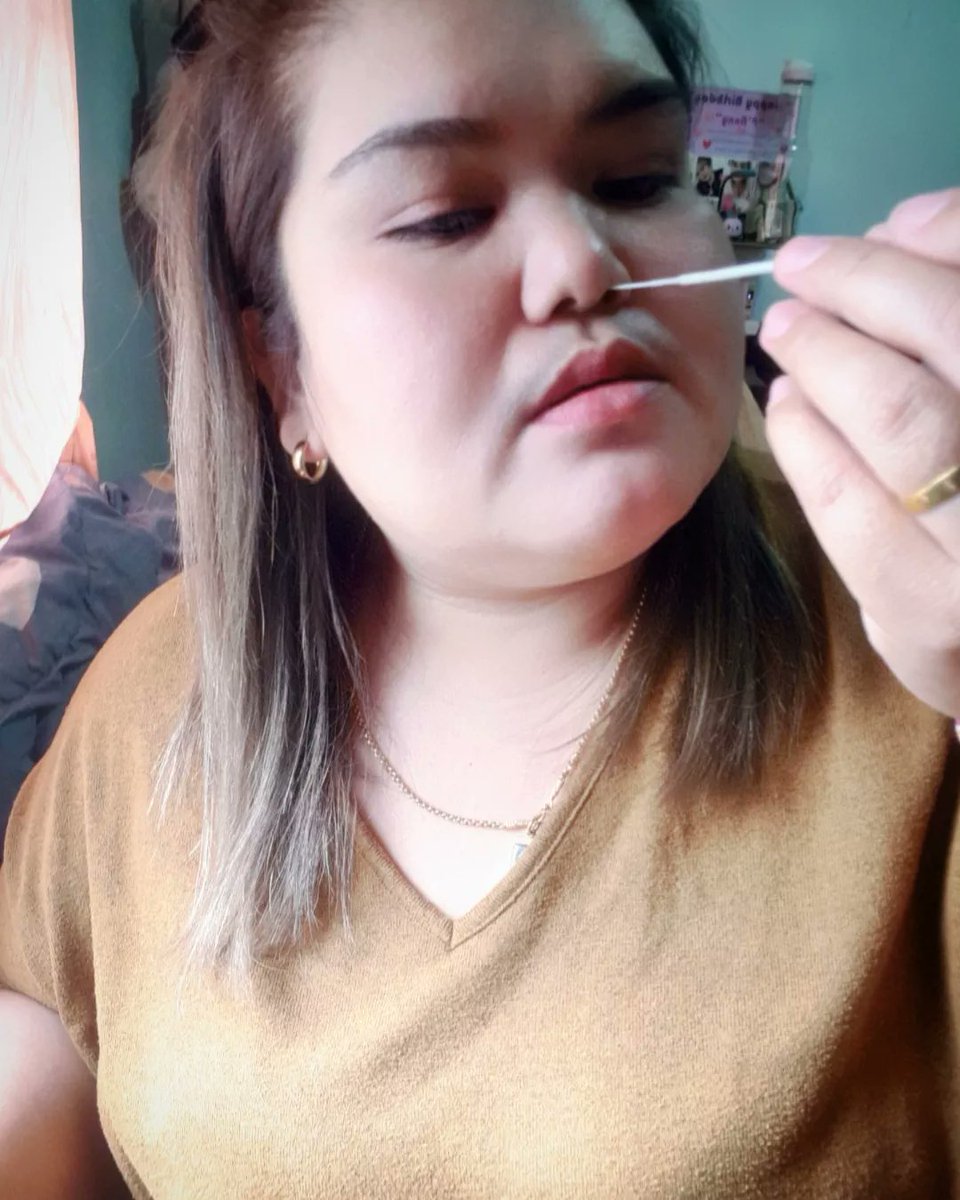 bmyummy's tweet image. ถึงคราวตรวจตัวเอง น้ำตาจะไหล
ลึกเกิ๊น ตั้งใจมาก 
😥 #swabtest ต้องเก่งแหละถ่ายรูปตัวเองได้ด้วยเนี้ย