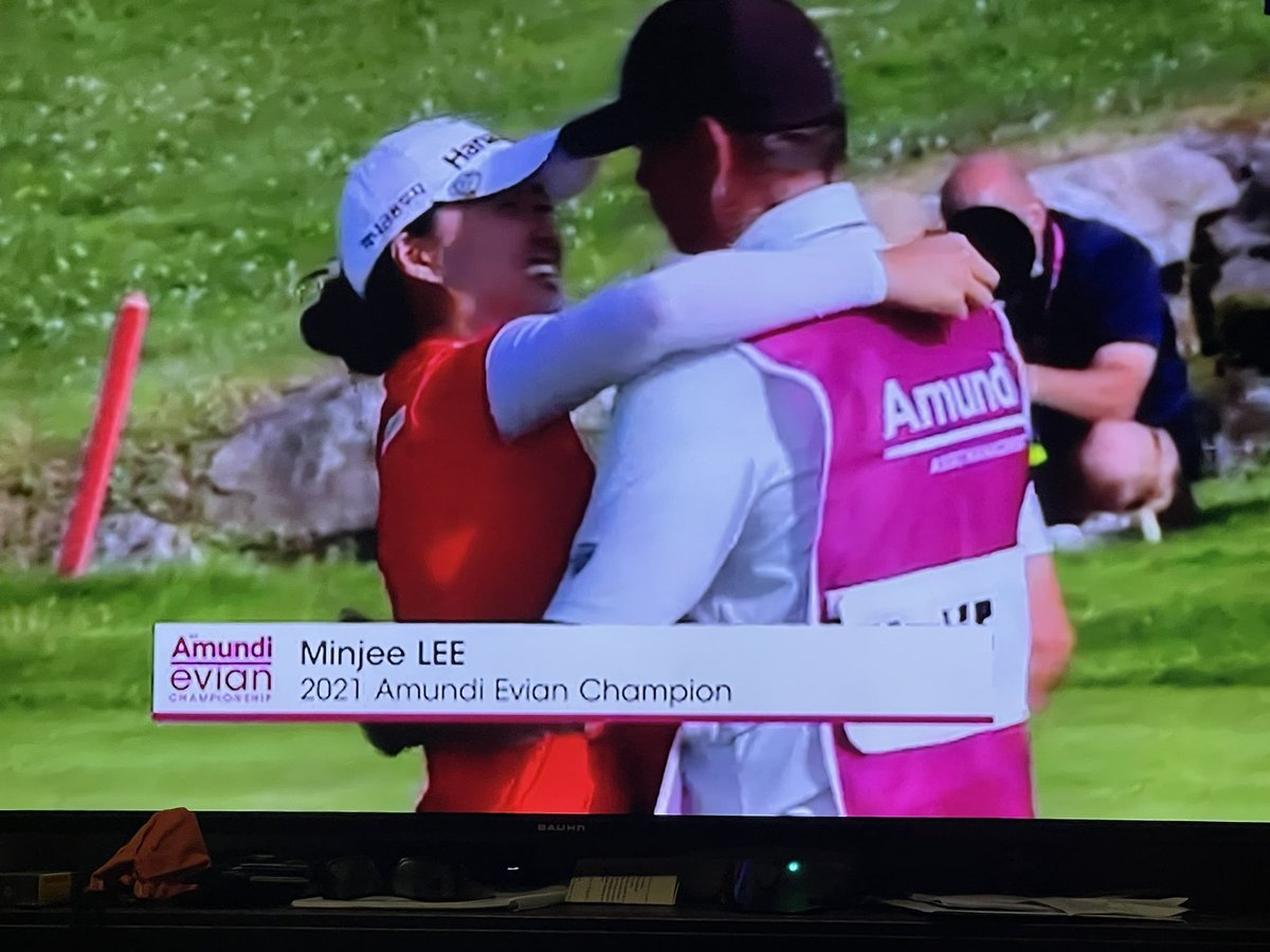 NickoOlney's tweet photo. @minjeegolf Was a late night watching here at home in Oz but I had a feeling you were going to do something special and you did. Wrapped like a kebab for you @minjeegolf !!! The whole country is!!! https://t.co/9wRVMzK3wN