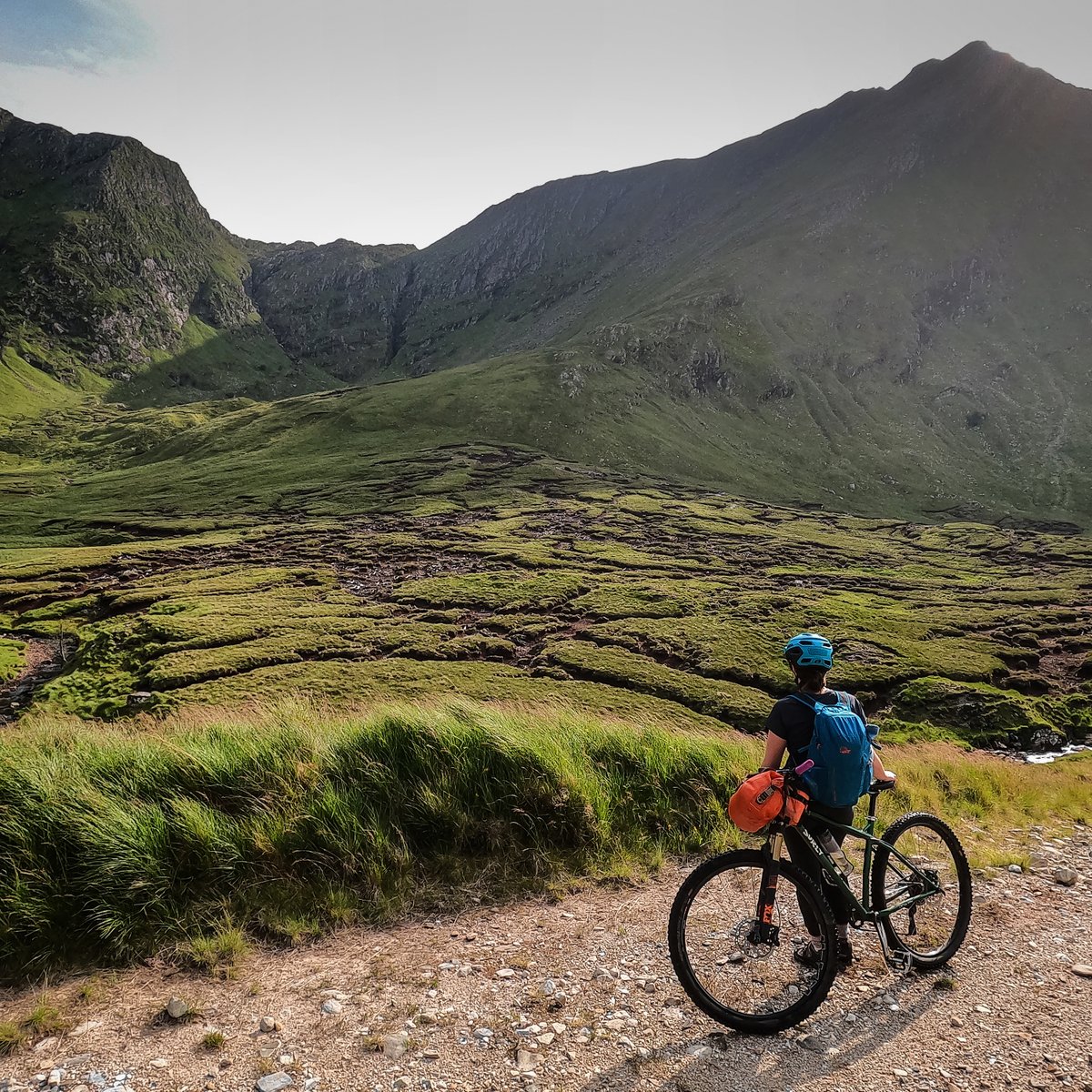 ullapoolOutdoor's tweet image. An overnight bikepacking trip close to home with Lowe Alpine's Edge 18L rucksack. 🙌

ullapooloutdoors.co.uk/equipment?cate…