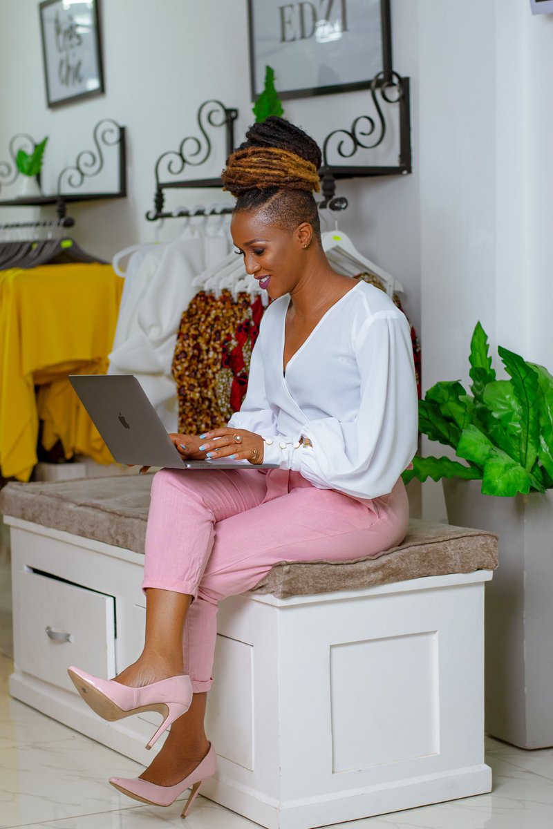faithsenam's tweet photo. Chase your dreams…in high heels off course: and do it with attitude
#NewWeekGoals #faithsenam #PurposeDriven #PRboss #fashionpublicist https://t.co/e3rAsXT4Mf