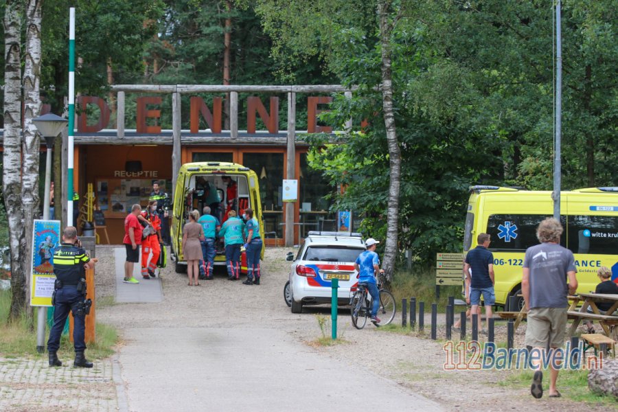 Peuter (3) ernstig gewond na val van springkussen op camping in #Kootwijk. 112Barneveld.