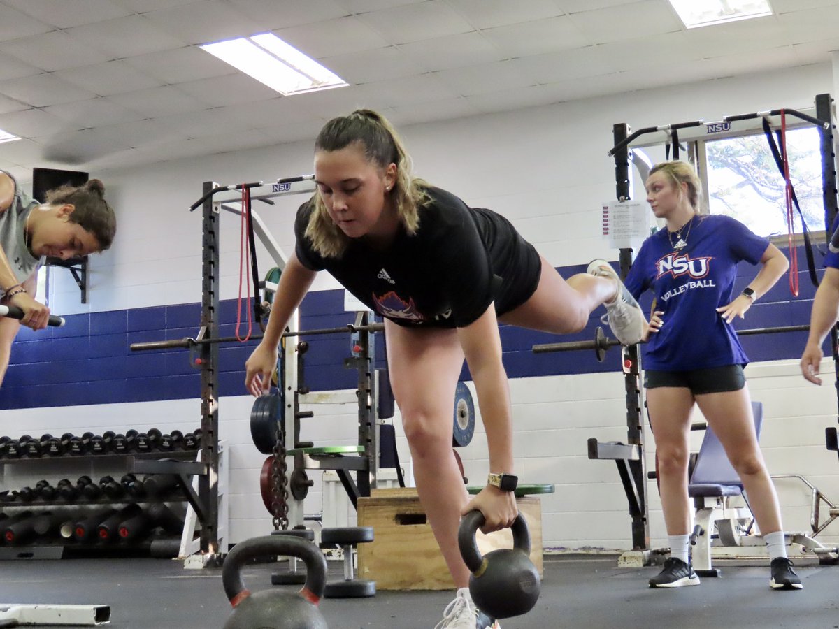 NCAAVolleyball's tweet photo. Stronger every day 💪

#NCAAVB x 📸 @NSUDemonsVB 
https://t.co/rHCZng8Uxc