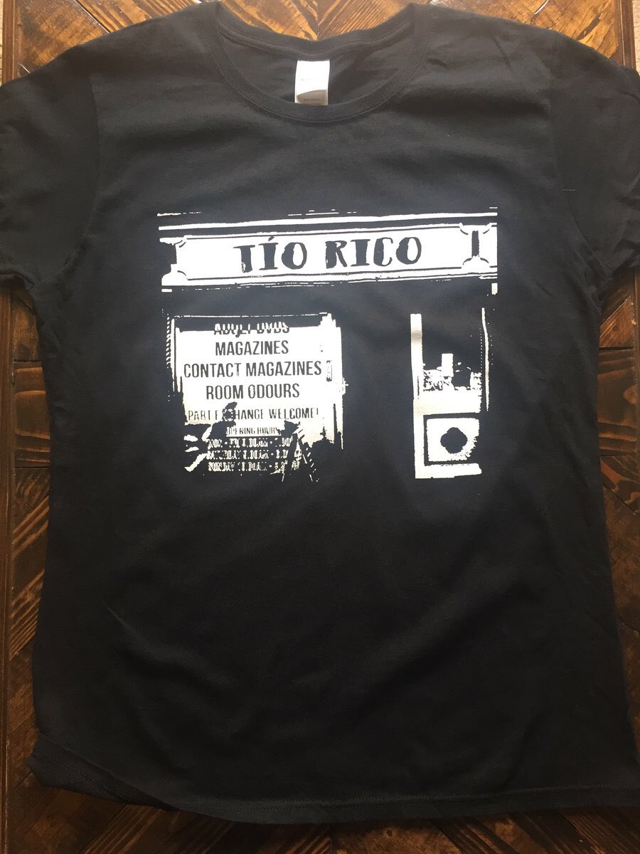 Tioricoband's tweet photo. Just had a prove drop on these shirts, down to £5! Get yourself one from our page (link in bio).
Worldwide shipping and only pay for one item, load up!
#punkshirt #tiorico #buisnessandpleasure #tioricoband #tshirt #punkapparel #blackshirts #bandshirt #bandshirts #musicahirts https://t.co/CtkoVosWtw