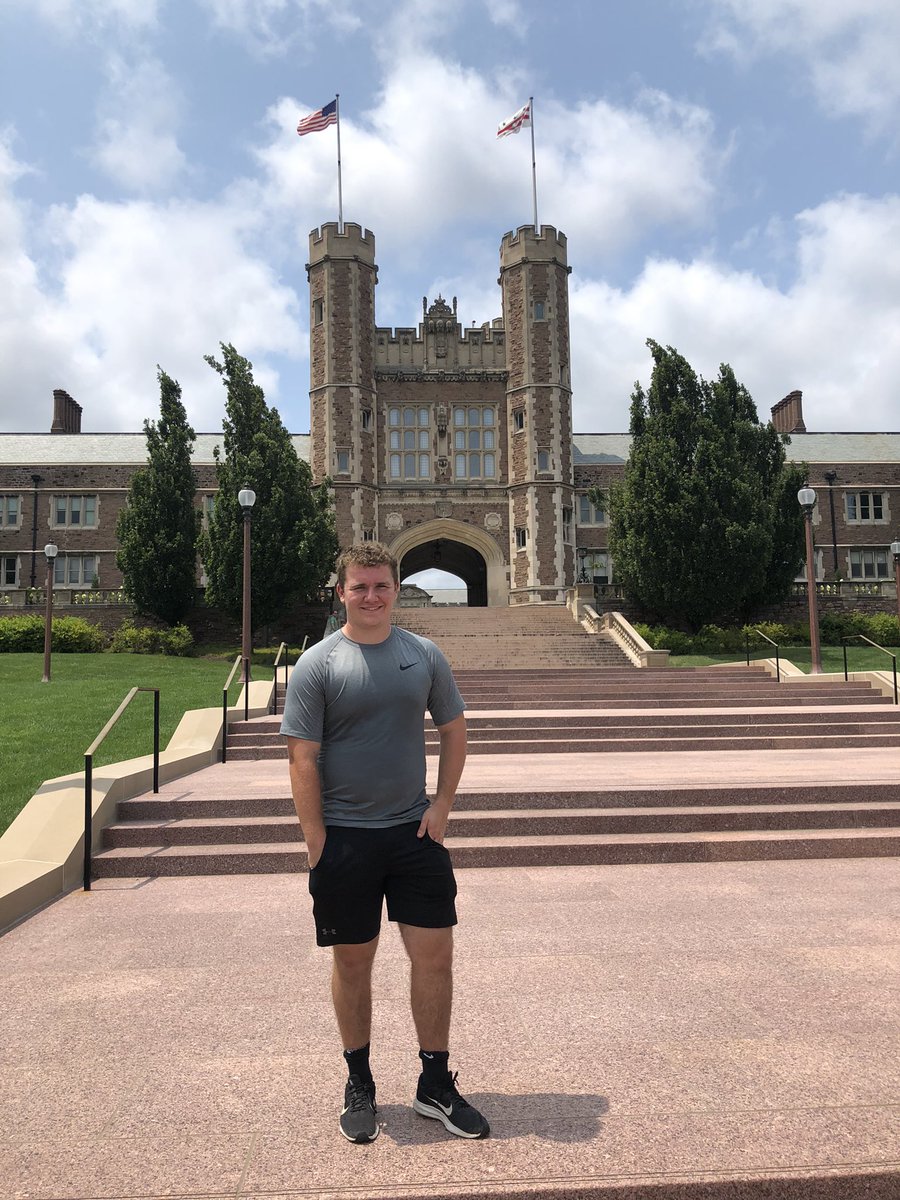 _jackjack7's tweet photo. Thank you @coachfish42, @BridgesFootball, @CoachAaronKeen, and @BrianPAllen3 for a great @washufootball camp yesterday! Also thanks to @awhit48 and @langstonlj for an amazing campus tour! https://t.co/va3R6GMCbZ