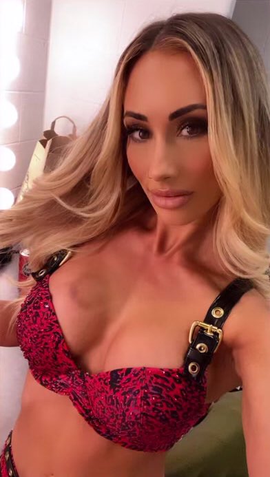 Video: Carmella’s Top Opend Up During WWE Live Event 3