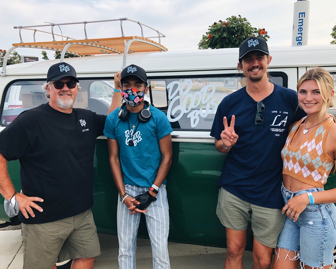 Thanks for hanging out with us at Discuss Bus last week! 🚌

#dogoodbus #dogood #losangeles #venicebeach #community #losangeles #climateconversations