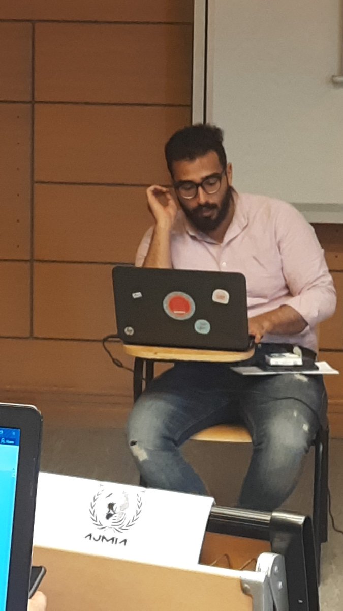The US advocate with his all American outfit making a statement in ICJ.
#ICJ
#NIMUN