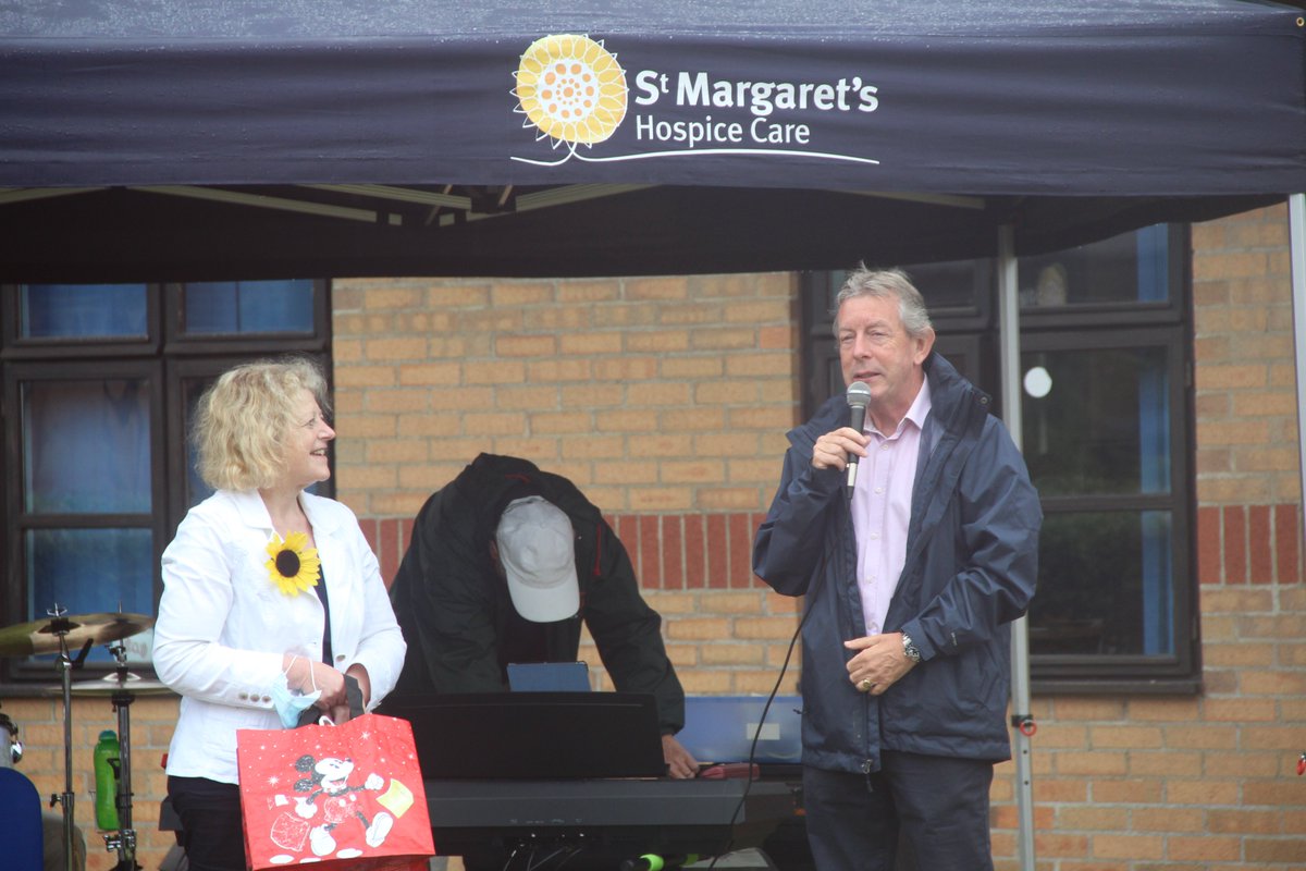 st_marg's tweet photo. We had such a great time on Saturday at the #TauntonSummerFete! A huge #thankyou to all everyone who came to enjoy the day and support #yourlocalhospice! See if you can spot yourself on sunflower cam🌻📷Find our photos from the day on Facebook here: https://t.co/2F1EZtlUIQ https://t.co/TTeJVIlEgO