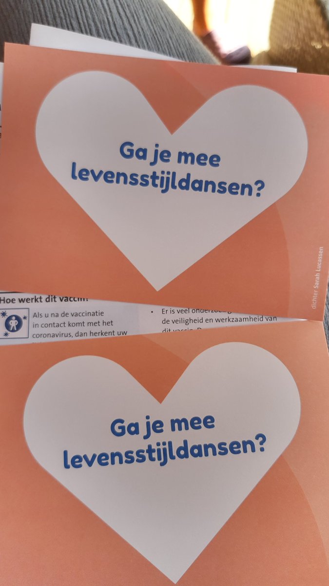 JobkeWentzel's tweet photo. Tweede vaccin, jippie! Maar @GGDGHORNL @ggdijsselland  waarom toch al die papieren ellende en bomen- en geldverspilling? Ik denk niet dat dit enig nut heeft... https://t.co/uSagbKkXp1