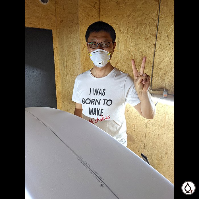 waters_halumasa's tweet photo. セルフシェープ完成！
マスクをしてても笑顔がわかりますね👍

WATERS boutique of surfing

#surf #surfer #surfing #trip #surftrip #shizuoka #japan #waters #サーフ #サーフィン #サーファー #トリップ #サーフトリップ #静岡 #日本 #selfshape https://t.co/WxLRhW9kCX