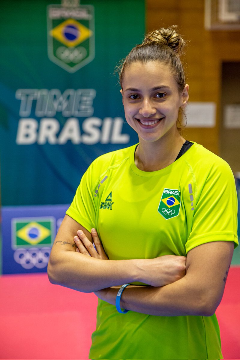timebrasil's tweet photo. Foi por pouco! 

@milena_titoneli perde Ruth Gbabbi 🇨🇮 por 12 a 8 na disputa da medalha de 🥉 do #Taekwondo dos @JogosOlimpicos de #Tokyo2020

Que campanha linda vc fez, Milena! Estamos muito orgulhosos!
👏👏👏 https://t.co/21MuI68wcf