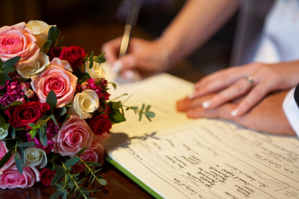 He liked it, so he put a ring on it! 💍

Our Event Ladies can help create your dream day and make it memorable🥰 #memorymakers

Visit our website for more information; 
rivierabournemouth.co.uk/wedding-packag…