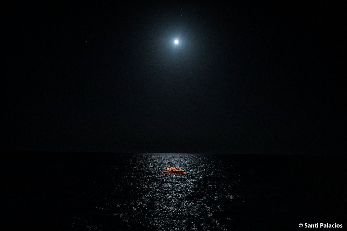 SantiPalacios's tweet photo. Central Mediterranean Sea. https://t.co/dYI5U3OQnP