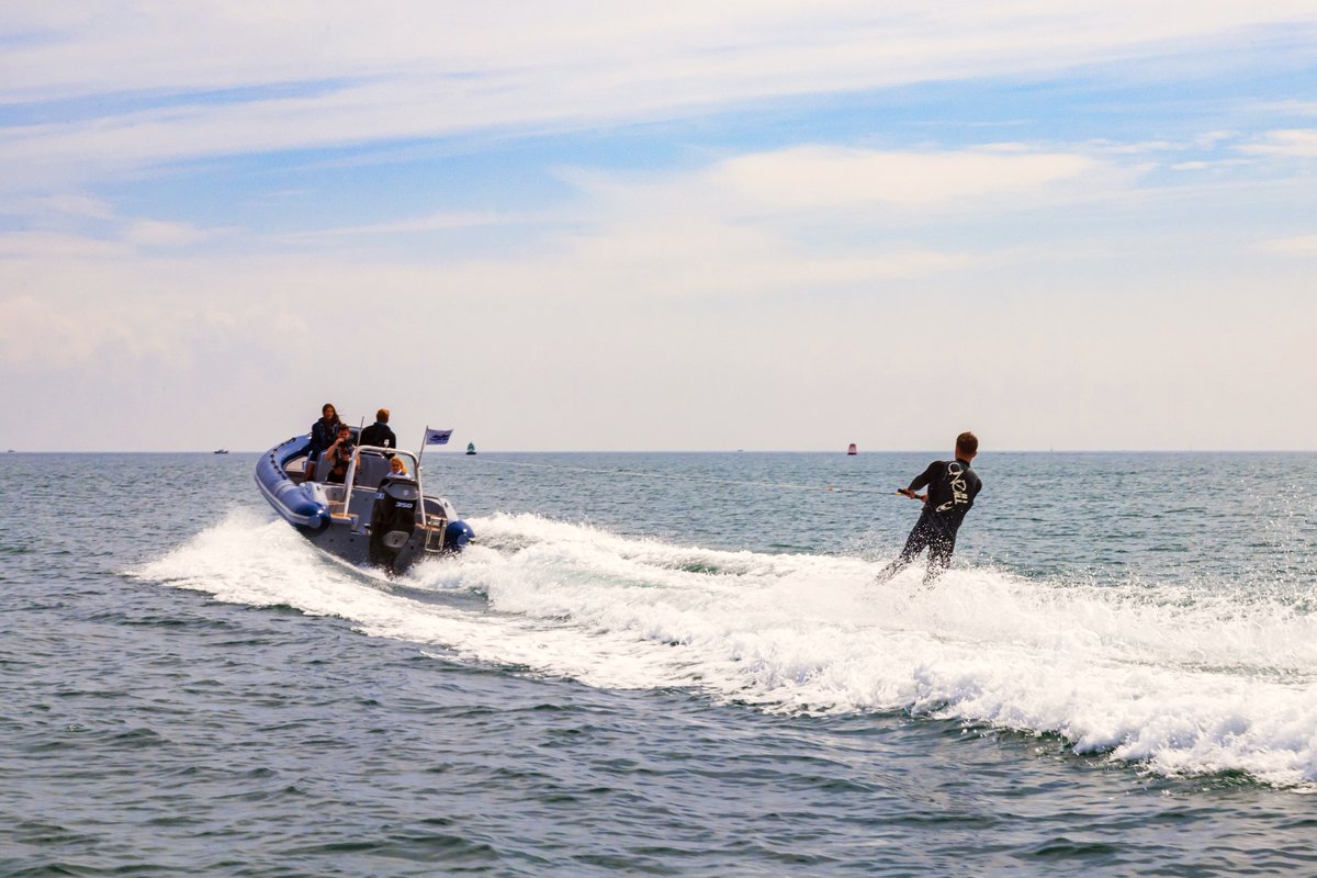 The Nautique is the perfect RIB for all those #watersport junkies out there! 🌊 What's your #adventure?
#cobraribs #jointheadventure #boatlife #wakeboarding