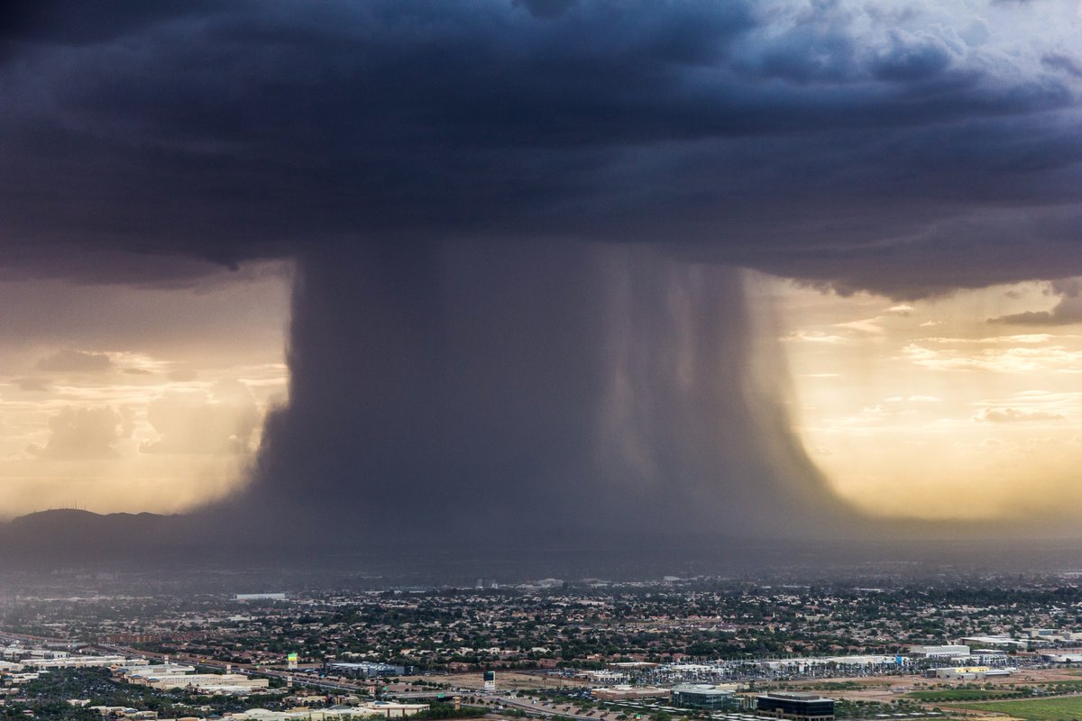wonderofscience's tweet photo. An astonishing photo of a microburst over Phoenix, Arizona. Microbursts are intense downdrafts from rain clouds that fan out horizontally when they hit the ground producing strong winds.

Credit: Jerry Ferguson @geraldferguson https://t.co/CNfO57whT8