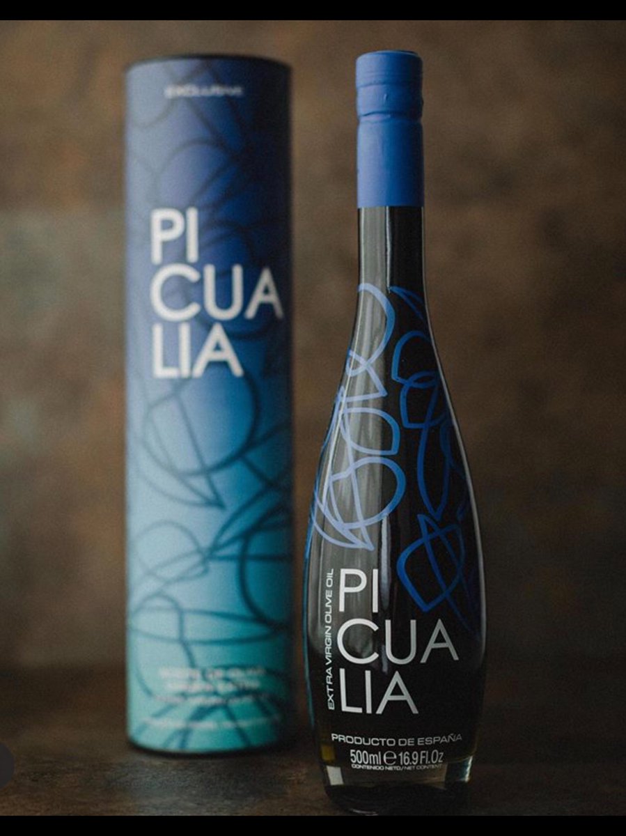 sommeliertjt's tweet photo. Picualia’s Exclusive Reserve voted No 1 BEST Extra virgin olive oil by Good Housekeeping magazine’s panel of expert tasters. Thank you! 🏆 grab yourself a bottle of this exquisite oil from @Selfridges @HarveyNichols 
 https://t.co/HPQA1CI8Dl https://t.co/wjDQlUWfpL