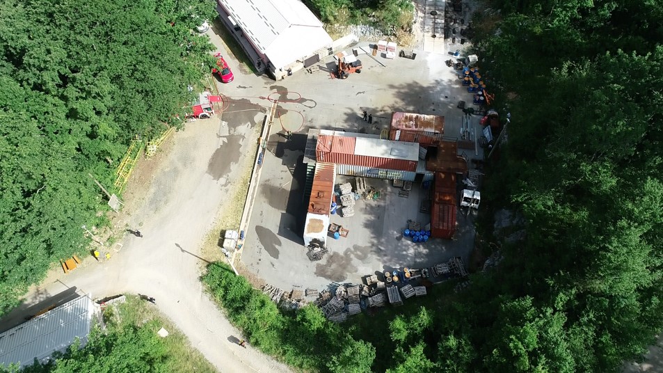 unileon's tweet photo. 🥼El grupo de Investigación #VALFIS de #Unileon testa en Croacia el prototipo Alpha del proyecto europeo #SIXTHSENSE 
🚒El test simula condiciones reales a las que están sometidos los bomberos 
ℹ️ Más información: https://t.co/TShNetN1CE https://t.co/TLMFNzInQY