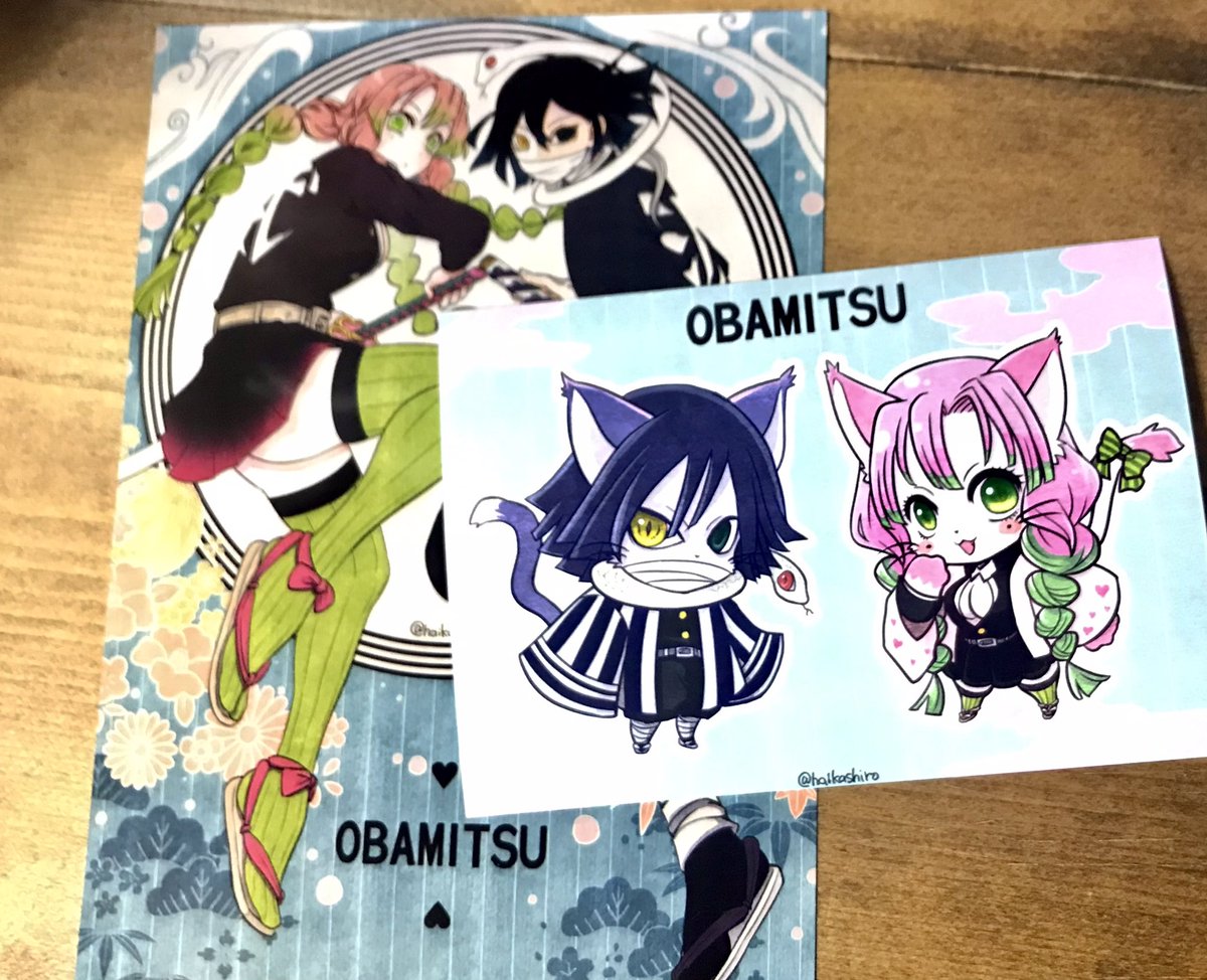 灰化腰痛 V Twitter でもこのネコおばみつをついにシールとしてグッズに出来たのはとても嬉しい 元々自分用におばみつグッズ が欲しくて描いたやつだったけど 踏ん切りがつかないまま置いてたら公式でグッズが出るようになってお蔵入りしてたから それでもなんとなく