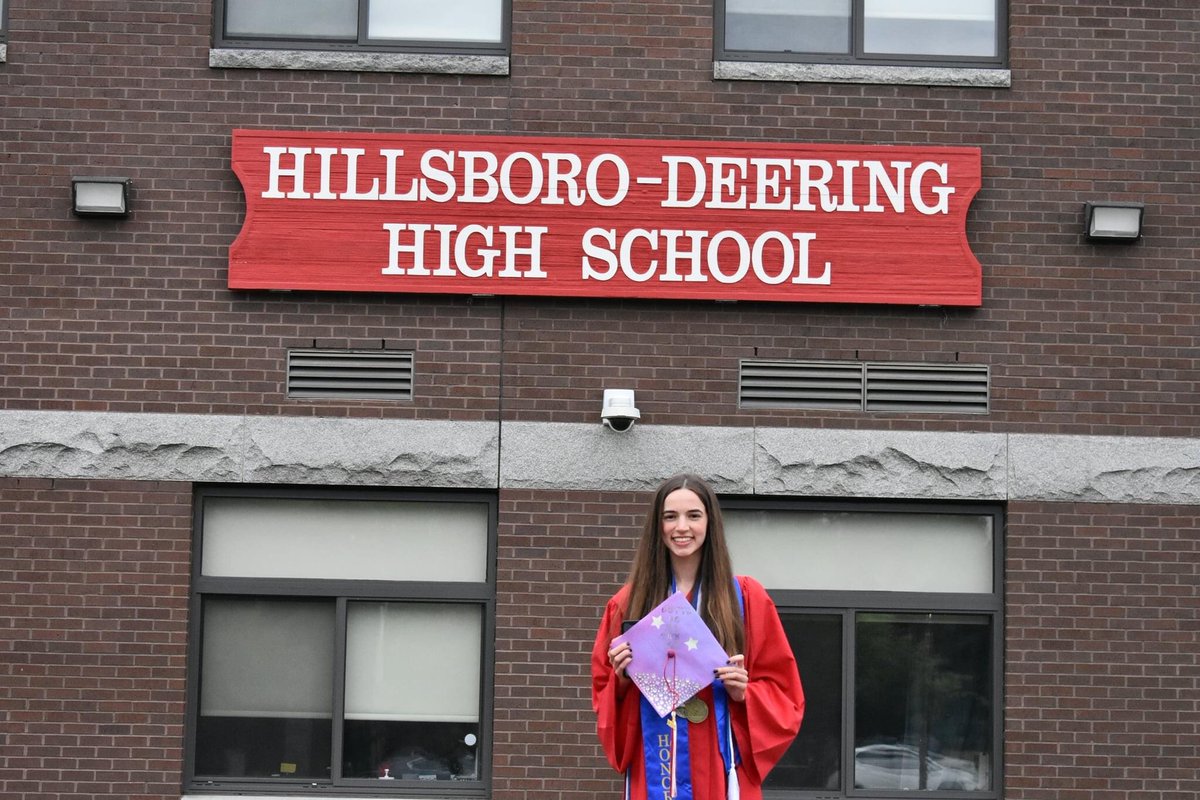 LA_NH's tweet image. HDHS Class of 2021 - up next Quinnipiac Class of 2025