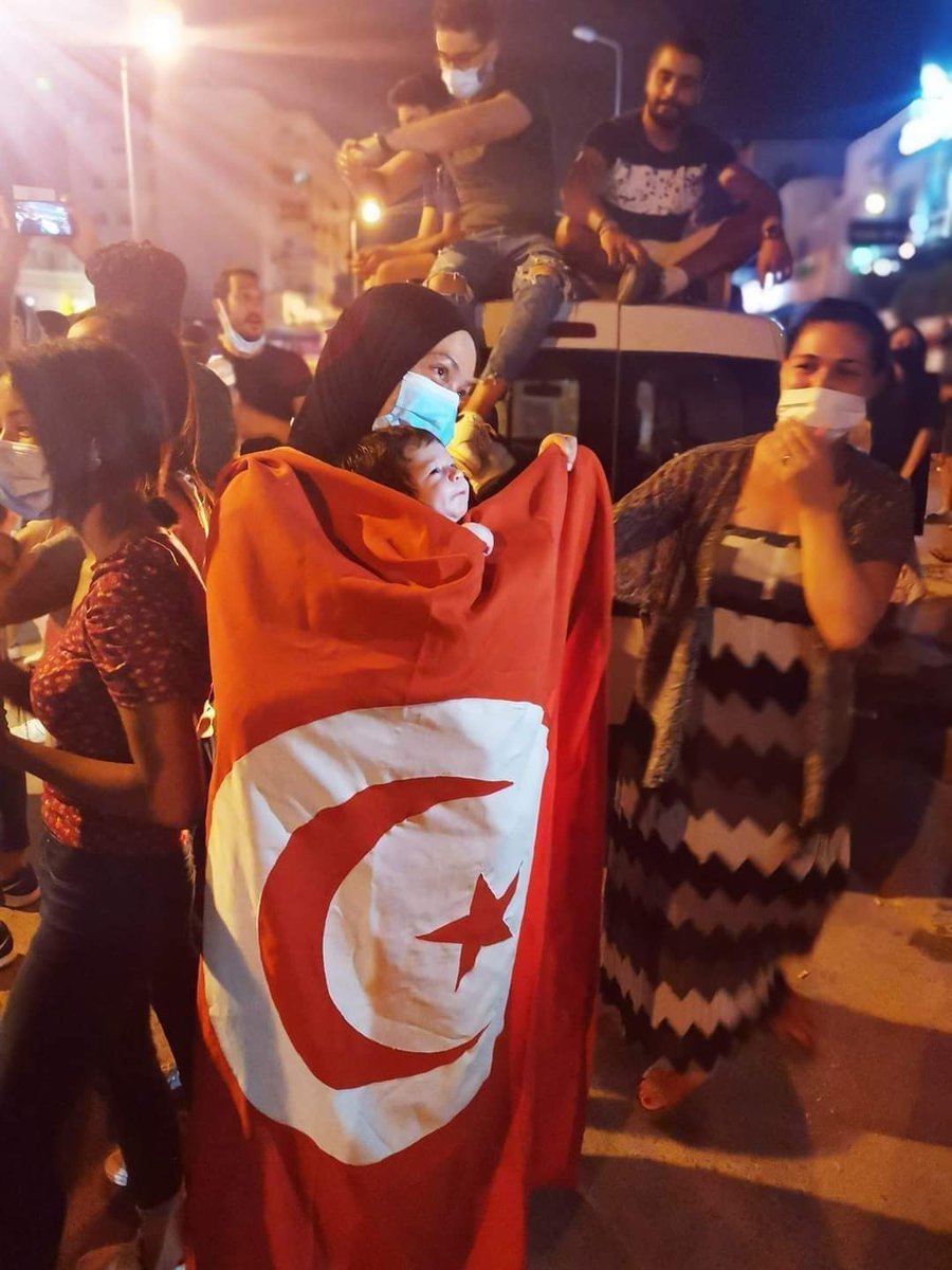 AsmaBenSaid5's tweet photo. ربي يحمي تونس 😍😍😍
❤️❤️❤️#قيس_سعيد
#TUN #Tunisia #قيس_سعيد https://t.co/ZJyQQQGFWk